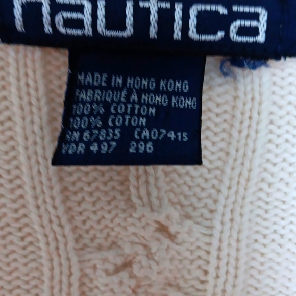 Men's Large ,Gently Worn, Nautica ,Golf or  Tennis Sweater. - Picture 3 of 15